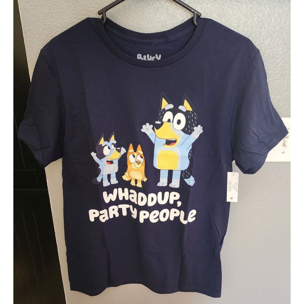 Disney Bluey "Whaddup Party People" Navy  Mens T-Shirt‎ Size Large Cotton NWT